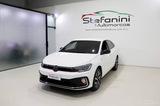 VOLKSWAGEN VIRTUS 1.0 200 TSI HIGHLINE AUTOMÁTICO